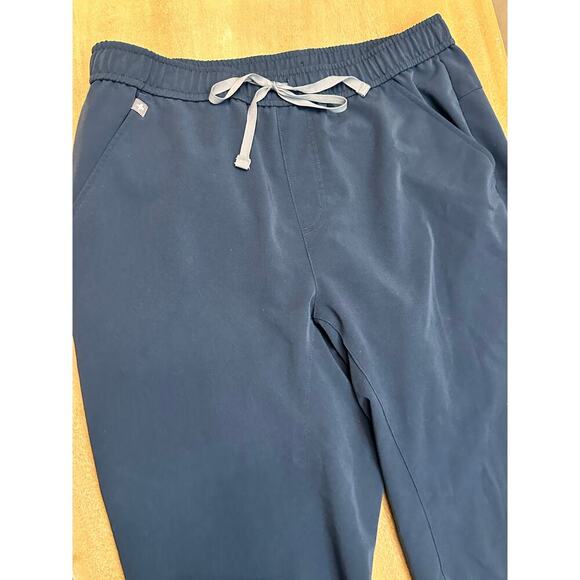 Figs Tansen Jogger Scrub Pants DARK HARBOR Large Short - Picture 2 of 5